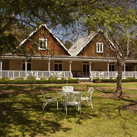 The Carriages Boutique Hotel And Vineyard Pokolbin Esterno foto