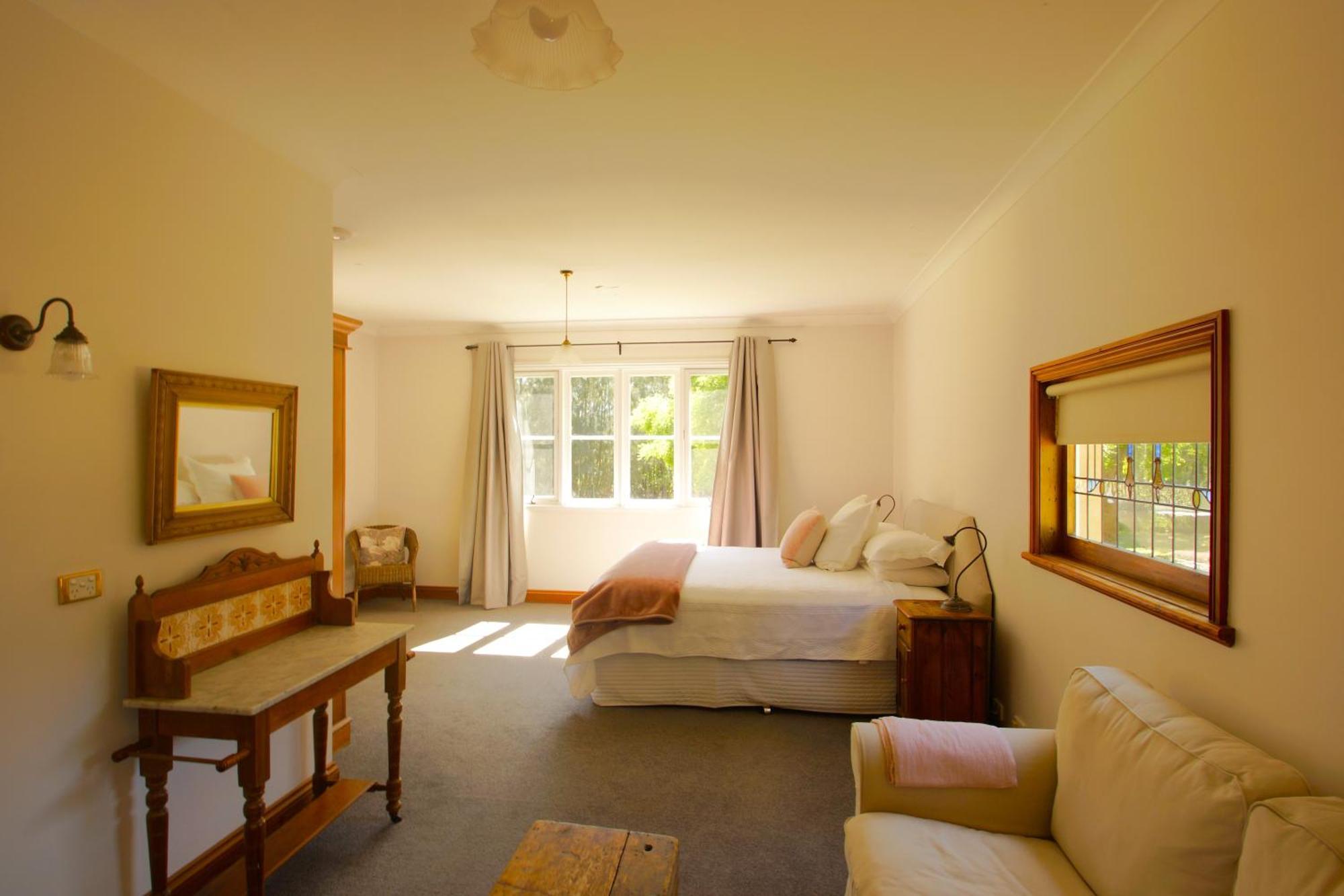 The Carriages Boutique Hotel And Vineyard Pokolbin Esterno foto