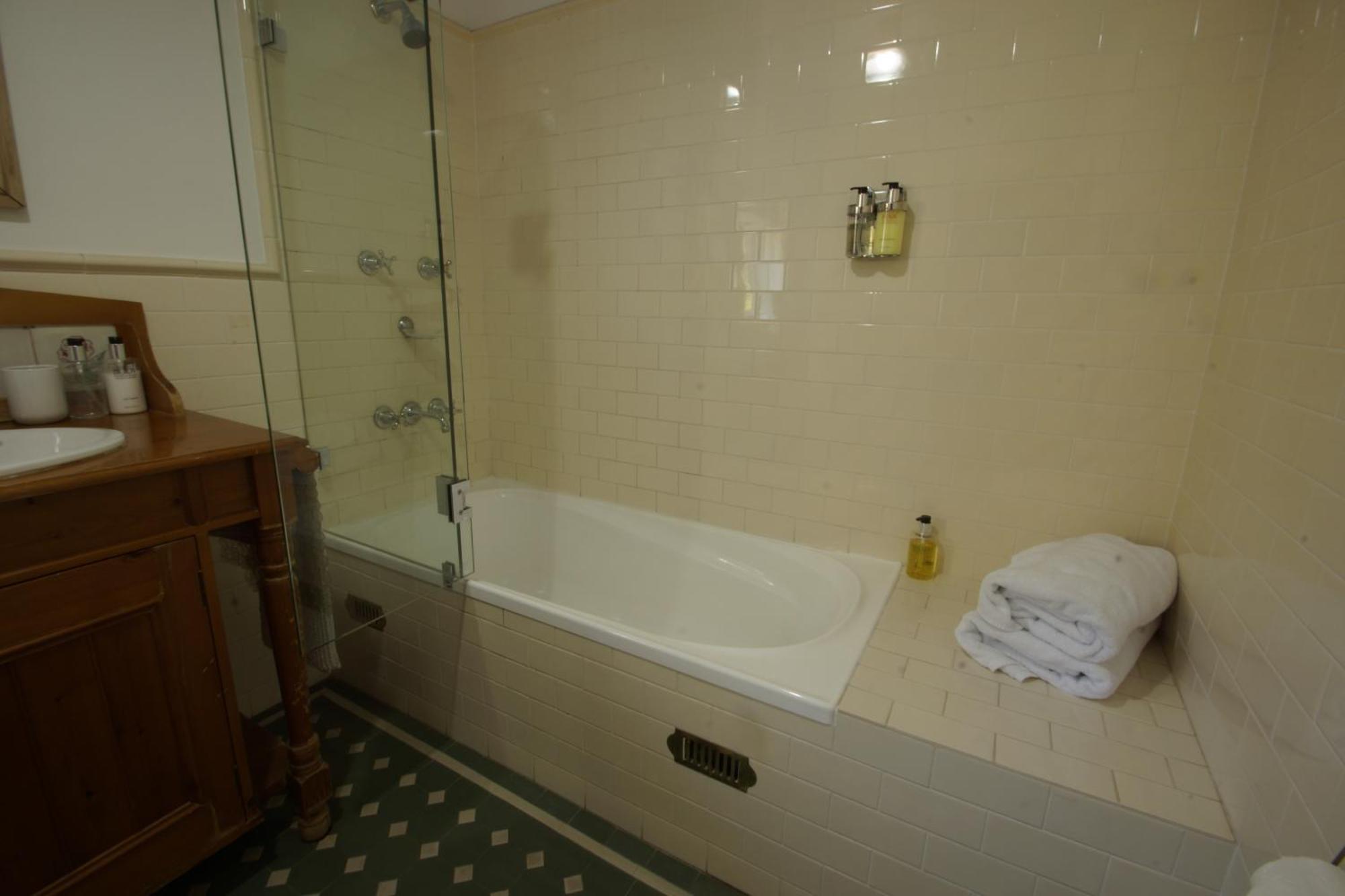 The Carriages Boutique Hotel And Vineyard Pokolbin Esterno foto