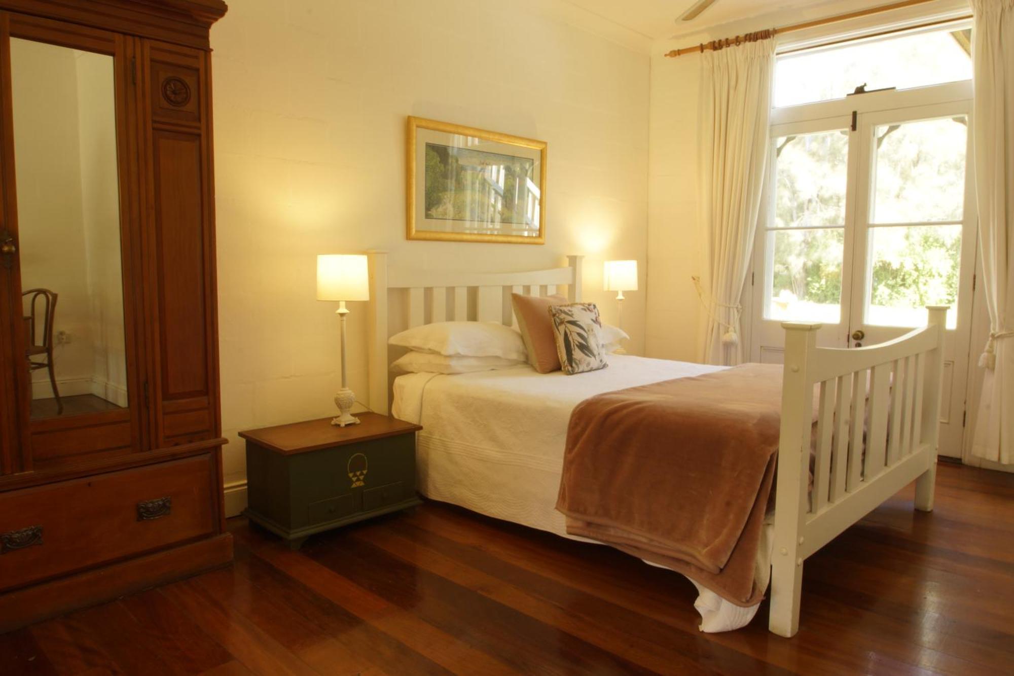 The Carriages Boutique Hotel And Vineyard Pokolbin Esterno foto