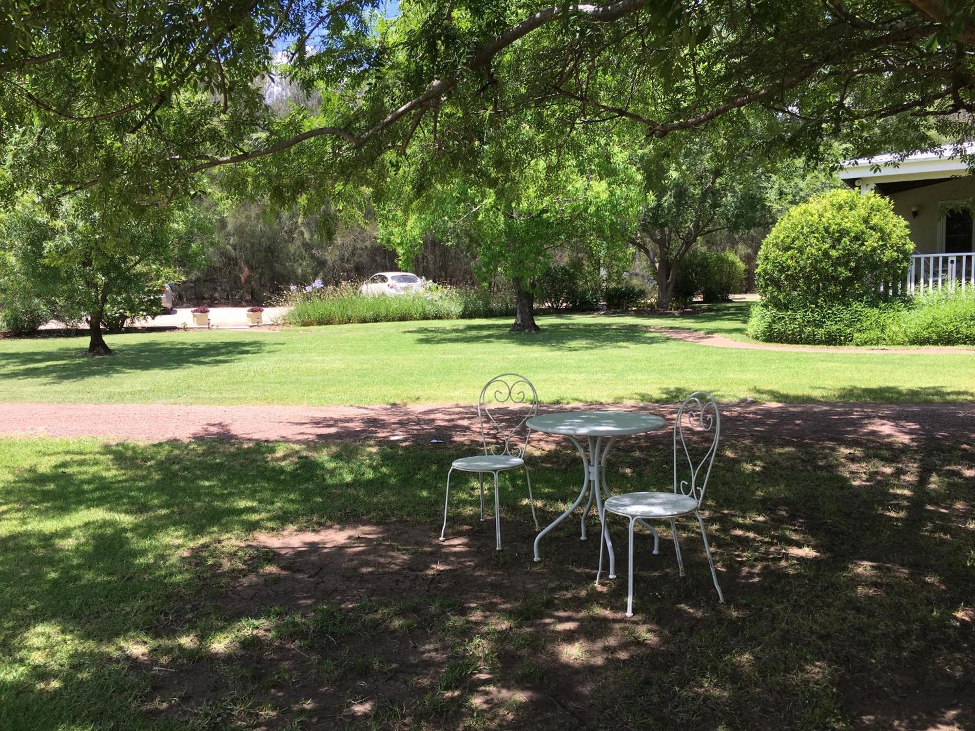 The Carriages Boutique Hotel And Vineyard Pokolbin Esterno foto
