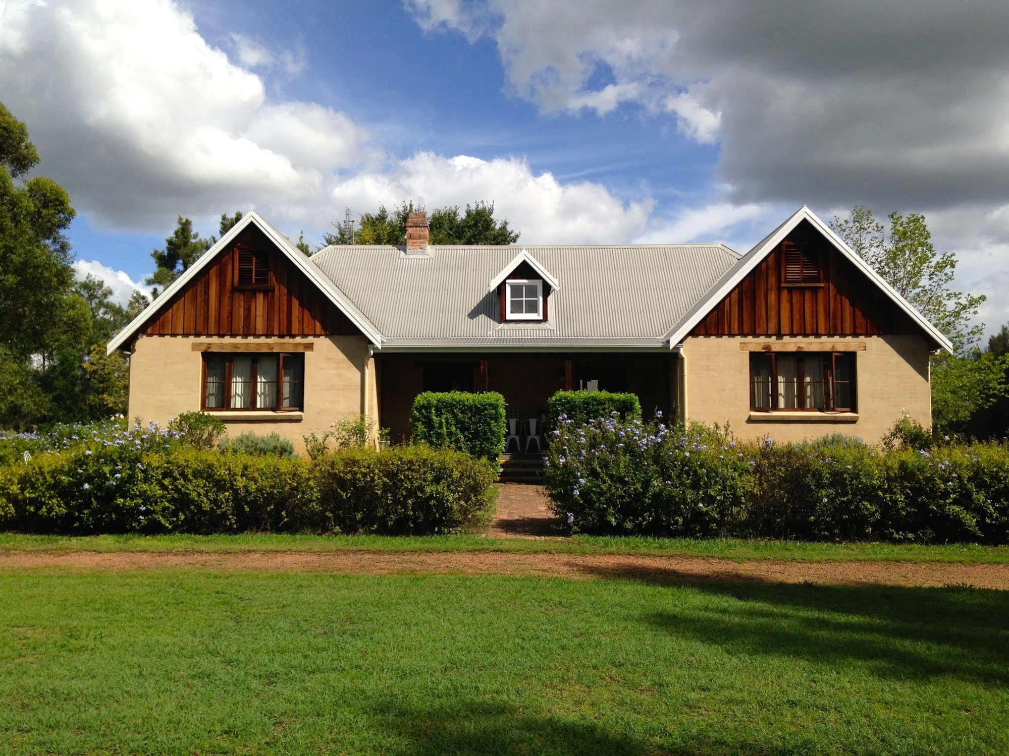 The Carriages Boutique Hotel And Vineyard Pokolbin Esterno foto